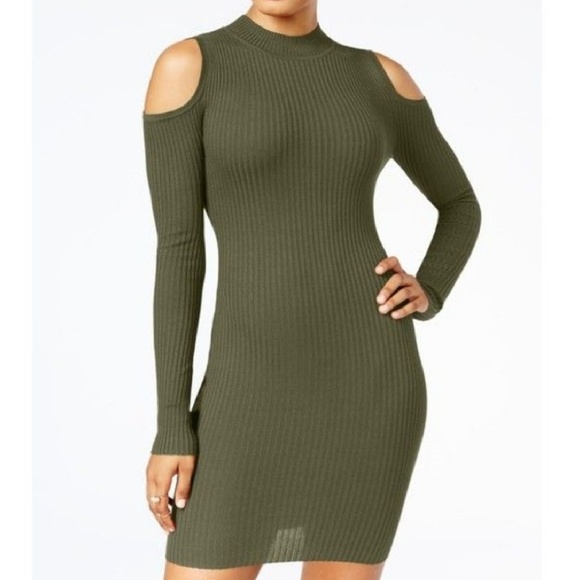 Cold shoulder dress. - Picture 4 of 4